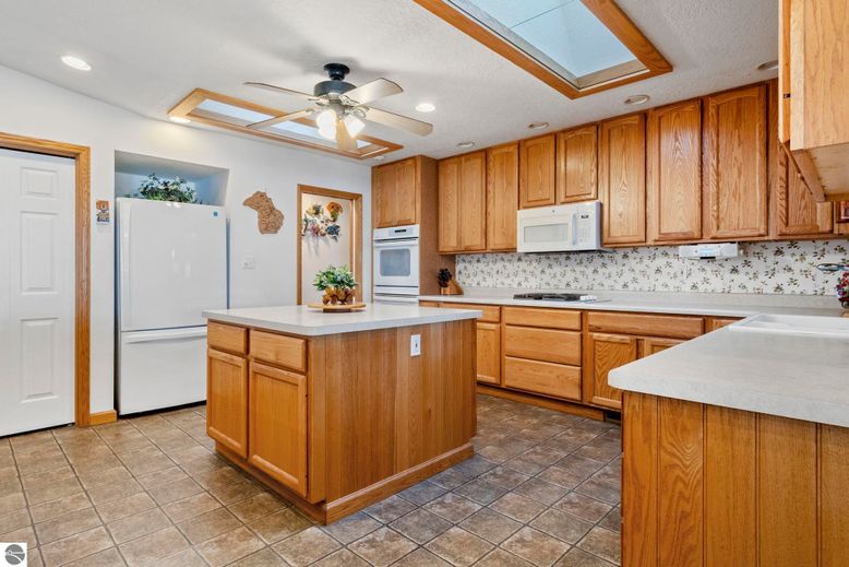 Interior, Kitchen, Recessed Lighting