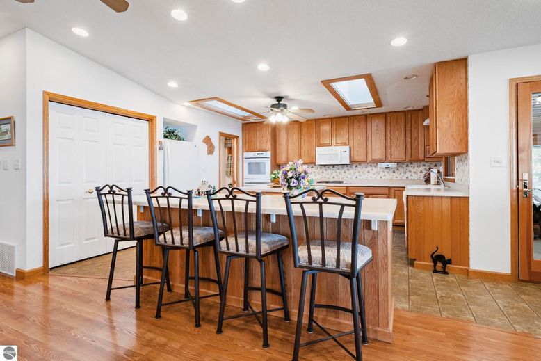 Interior, Kitchen, Recessed Lighting, Wood Texture Flooring