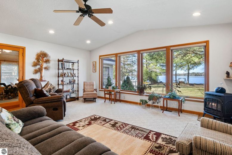 Fireplace, Interior, Living room, Recessed Lighting