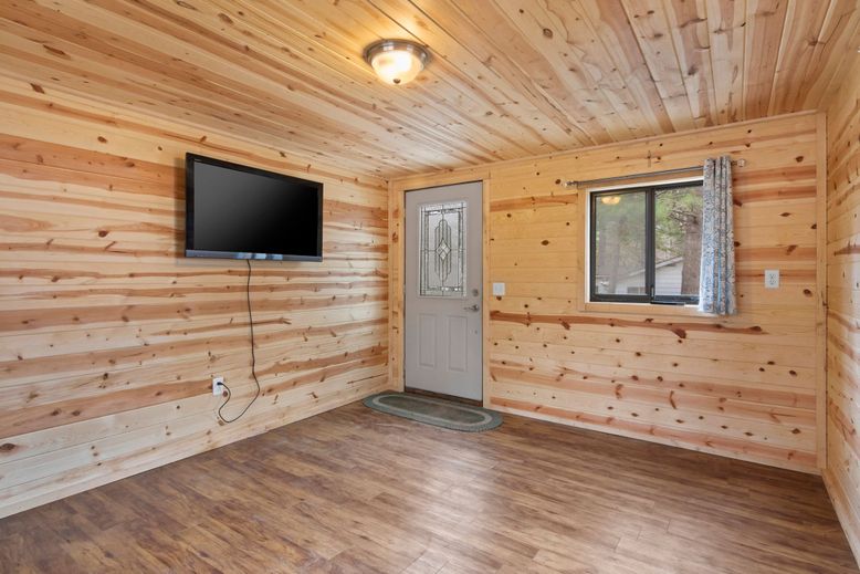 Empty room, Interior, Wooden Ceilings, Wood Texture Flooring, Wooden Walls