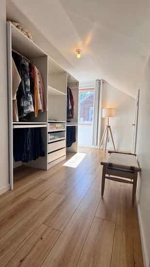 Interior, Walk-in Closets, Wood Texture Flooring