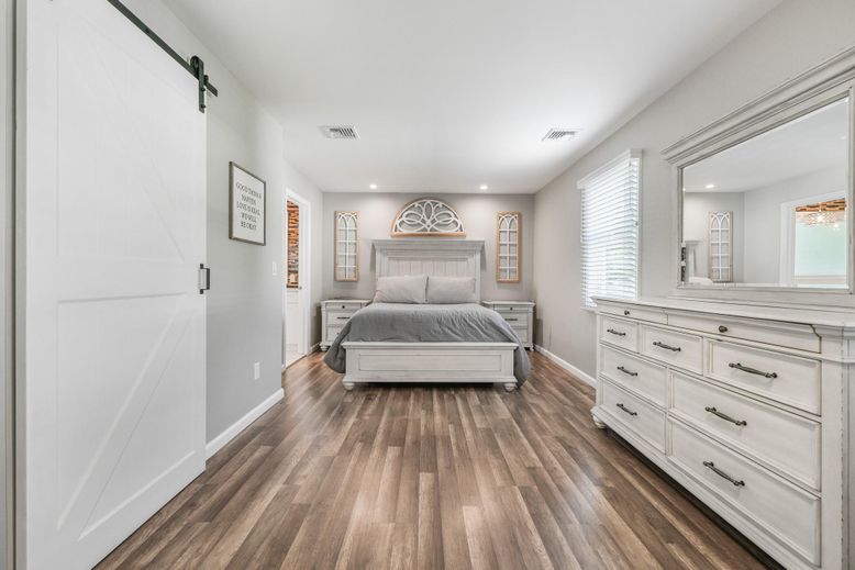 Bedroom, Interior, Recessed Lighting, Wood Texture Flooring