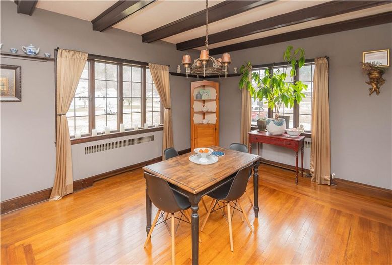 Chandelier, Dining room, Interior, Wooden Beams, Wood Texture Flooring