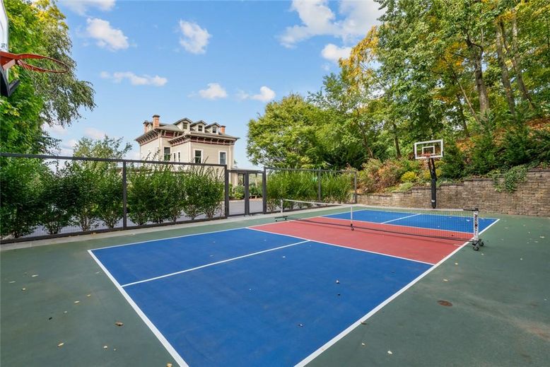Exterior, Tennis Courts