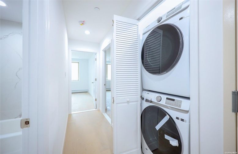 Interior, Recessed Lighting, Utility Closets, Washer