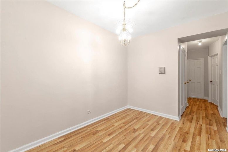Chandelier, Empty room, Interior, Wood Texture Flooring