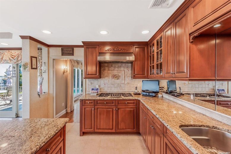 Interior, Kitchen, Recessed Lighting