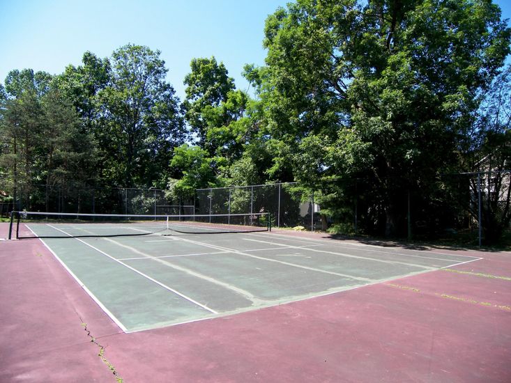 Exterior, Tennis Courts