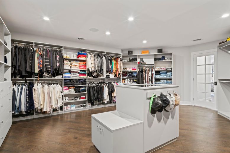 Interior, Recessed Lighting, Walk-in Closets, Wood Texture Flooring
