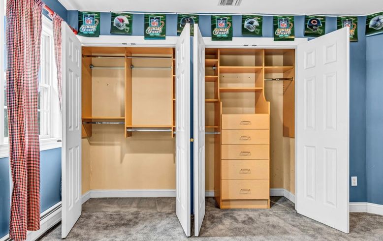 Interior, Walk-in Closets