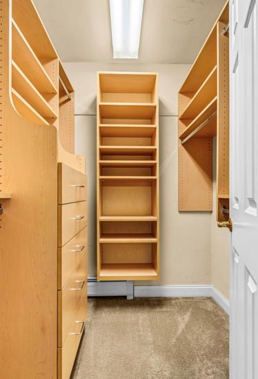 Interior, Walk-in Closets