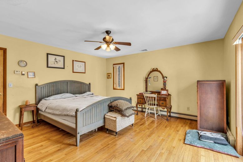 Bedroom, Home Office, Interior, Wood Texture Flooring