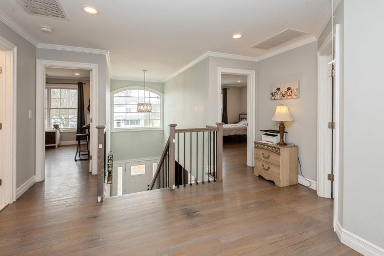 Bedroom, Interior, Pendant Lights, Recessed Lighting, Wood Texture Flooring