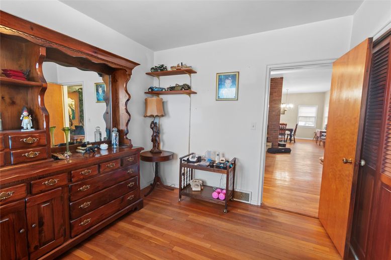 Chandelier, Interior, Wood Texture Flooring