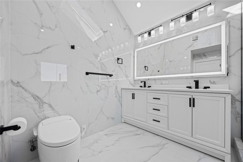Bathroom, Interior, Marble, Marble Walls