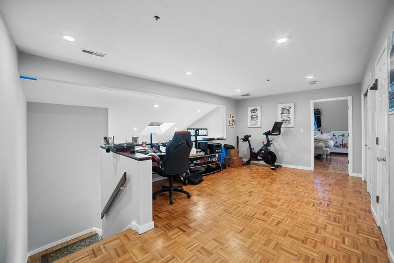 Fitness Equipment, Home Office, Interior, Recessed Lighting, Wood Texture Flooring