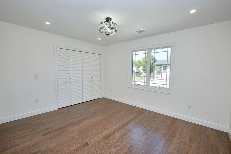 Chandelier, Empty room, Interior, Recessed Lighting, Wood Texture Flooring