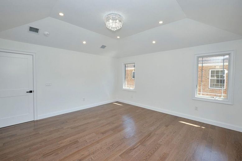 Chandelier, Empty room, Interior, Recessed Lighting, Wood Texture Flooring