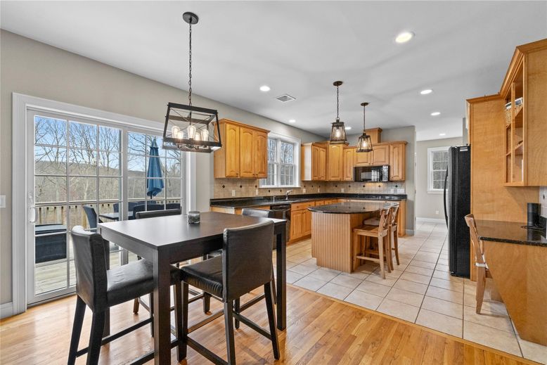 Dining room, Interior, Kitchen, Pendant Lights, Recessed Lighting, Wood Texture Flooring
