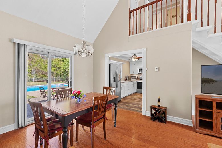 Chandelier, Dining room, Interior, Kitchen, Wood Texture Flooring
