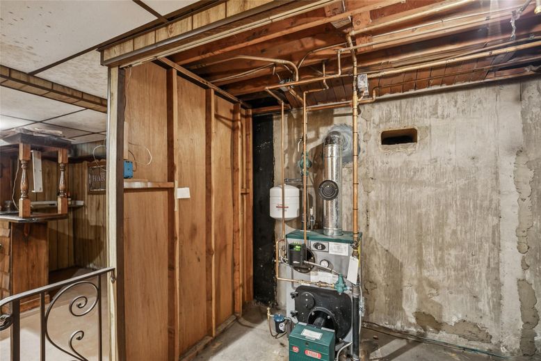 Interior, Wooden Walls