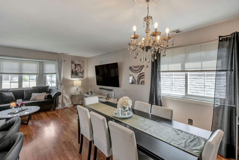Chandelier, Dining room, Interior, Living room, Wood Texture Flooring