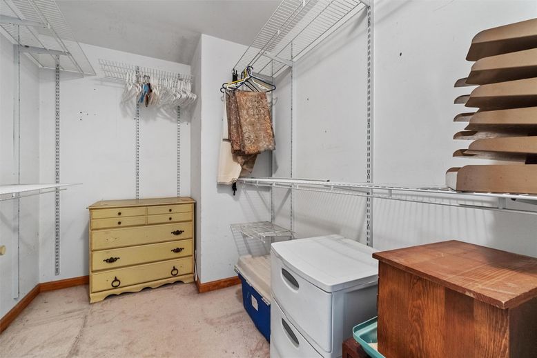 Interior, Walk-in Closets