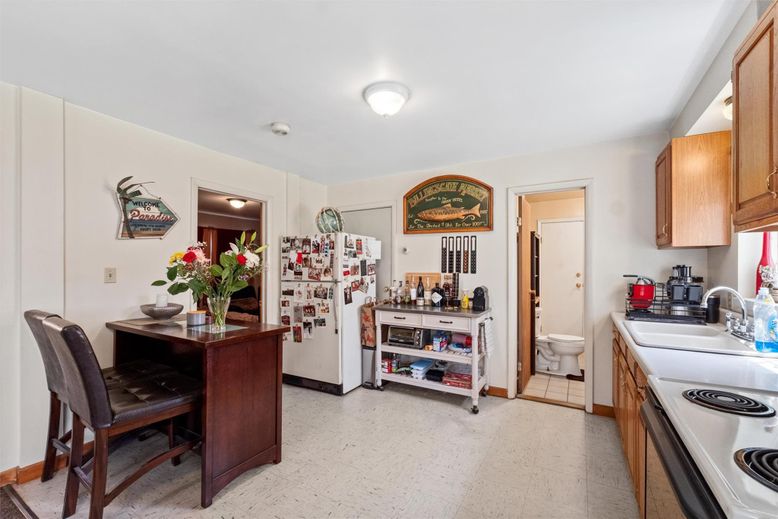 Bathroom, Interior, Kitchen, Tile Countertops