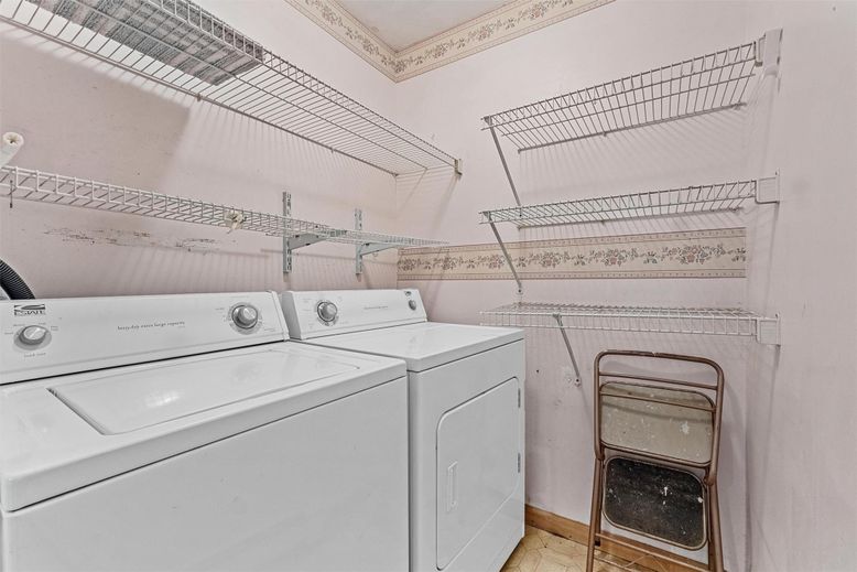 Interior, Utility Closets, Washer