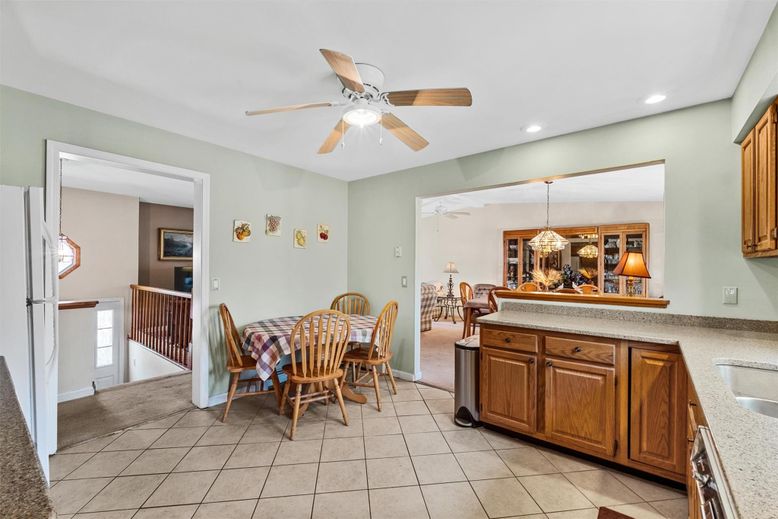 Chandelier, Dining room, Interior, Recessed Lighting