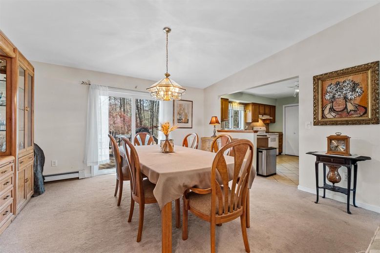 Dining room, Interior, Kitchen, Pendant Lights