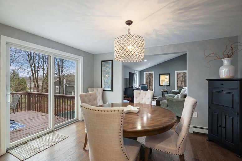 Chandelier, Dining room, Interior, Living room, Wood Texture Flooring