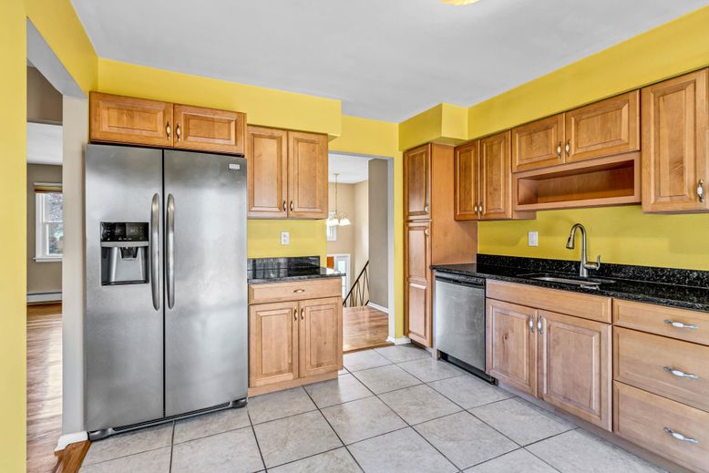 Interior, Kitchen, Stainless Steel Appliances