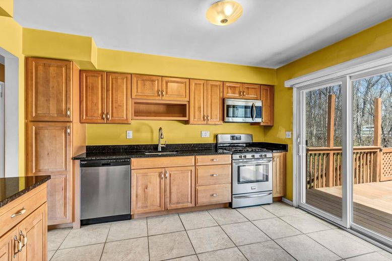Interior, Kitchen, Stainless Steel Appliances