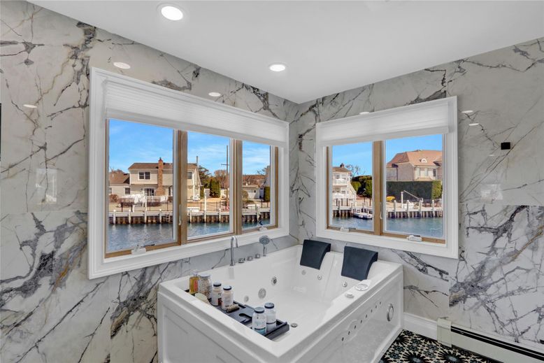 Bathroom, Interior, Marble Walls, Recessed Lighting, Water