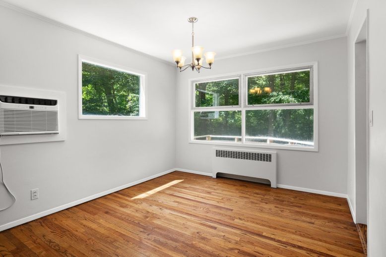 Chandelier, Empty room, Interior, Wood Texture Flooring