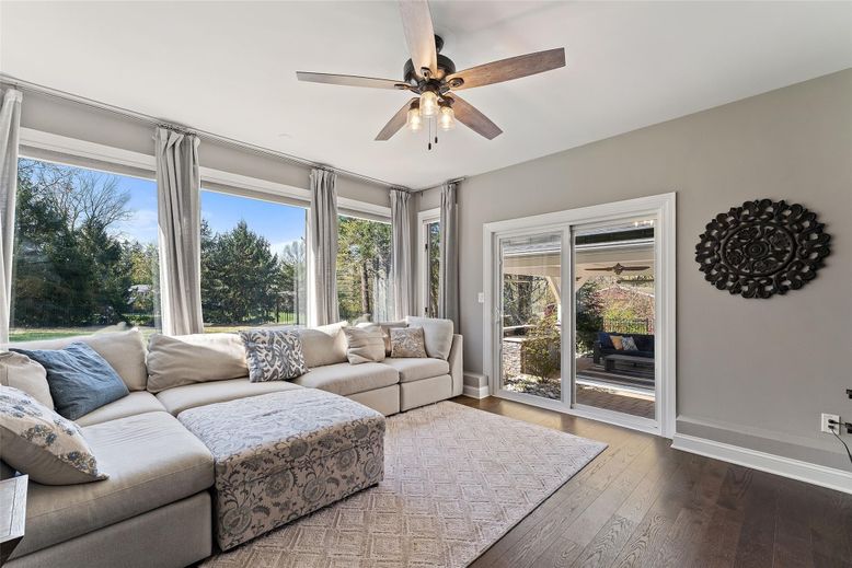 Interior, Living room, Sun Room, Wood Texture Flooring