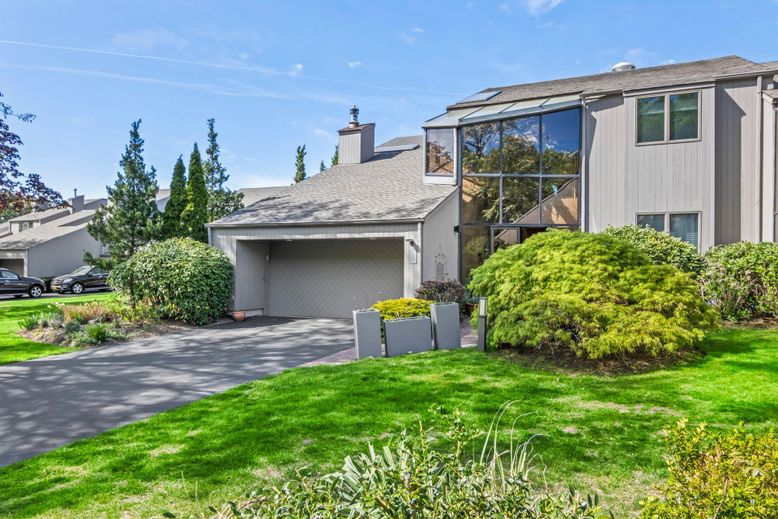 Attached, Backyard, Exterior, Facade, Split Level