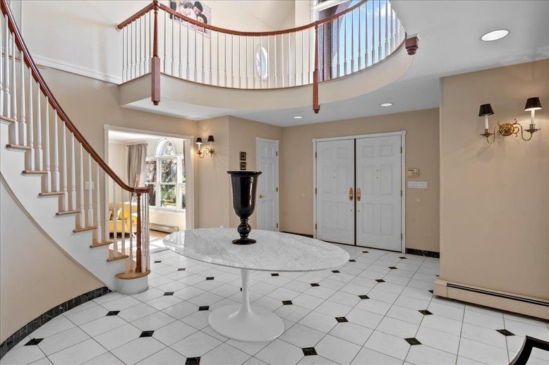 Interior, Recessed Lighting