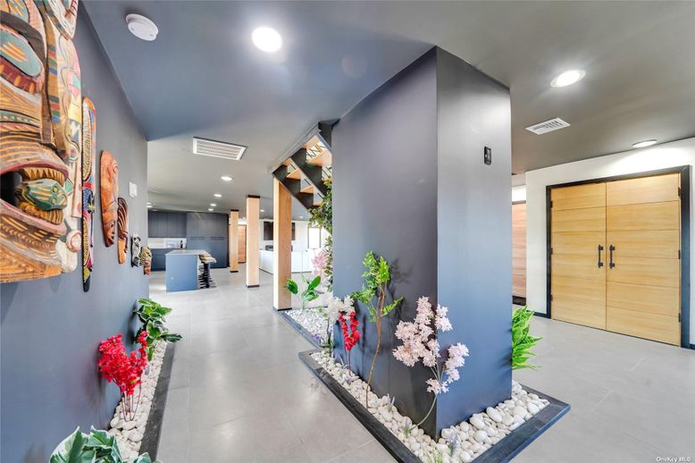 Interior, Recessed Lighting
