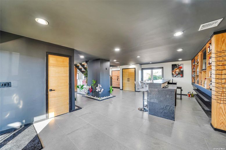 Interior, Recessed Lighting