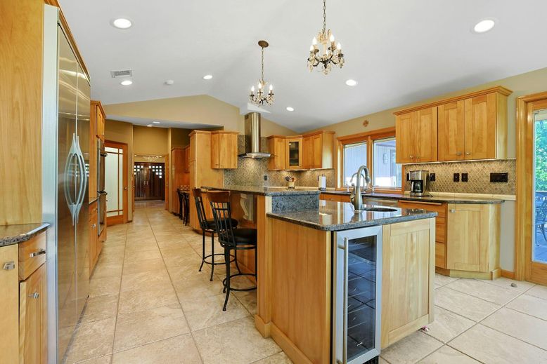 Interior, Kitchen, Pendant Lights, Recessed Lighting, Stainless Steel Appliances
