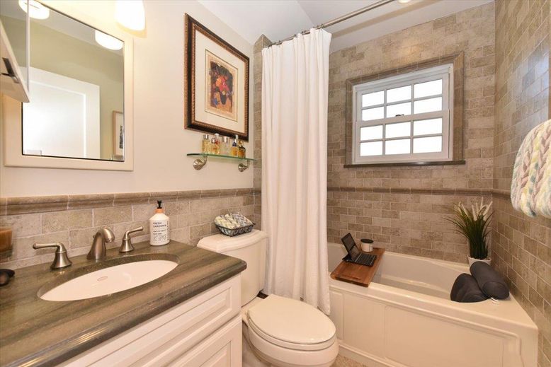 Bathroom, Interior, Stone Walls