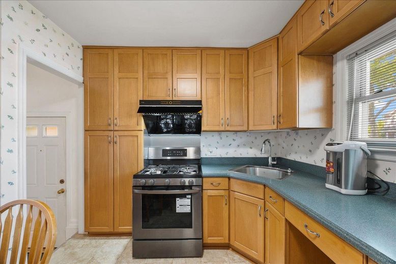 Interior, Kitchen, Stainless Steel Appliances