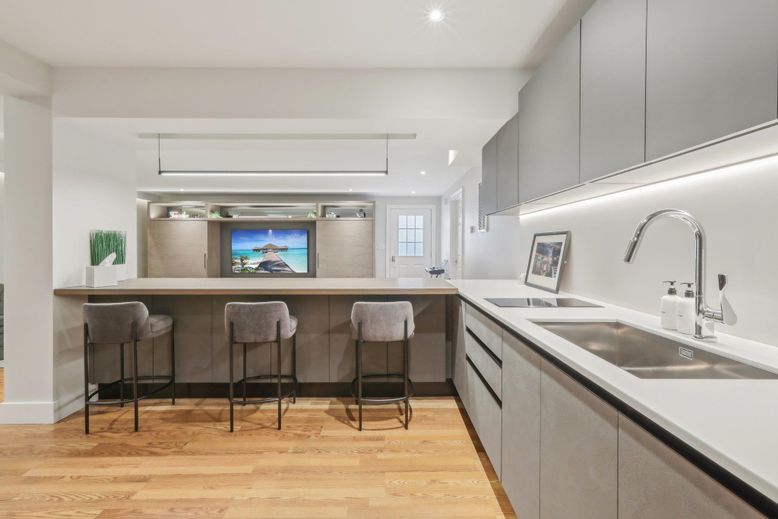 Interior, Kitchen, Recessed Lighting, Wood Texture Flooring