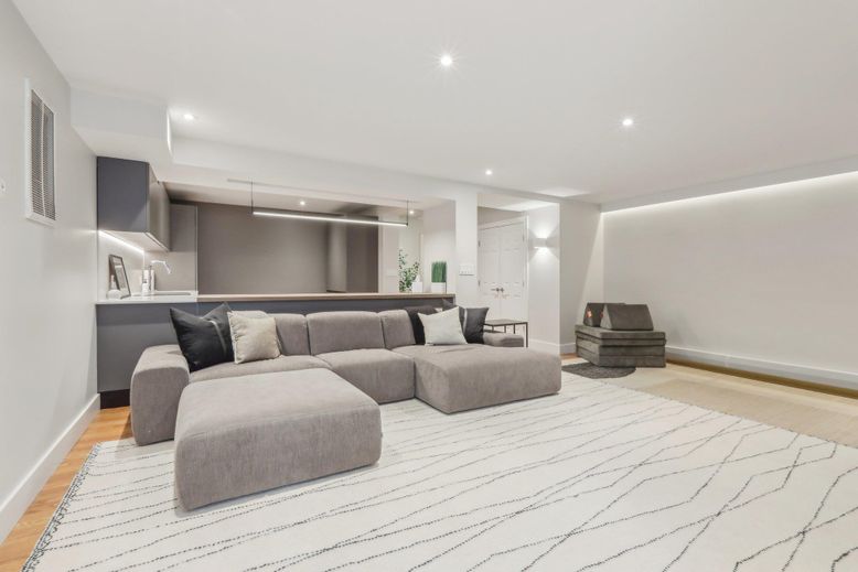Interior, Living room, Recessed Lighting, Wood Texture Flooring