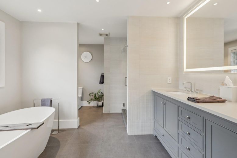 Bathroom, Dual Sink Vanities, Glass Shower, Interior, Recessed Lighting