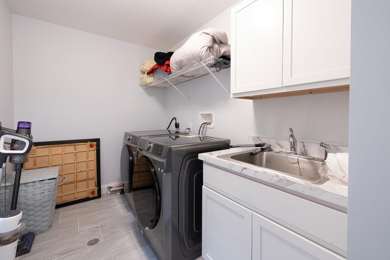 Interior, Washer