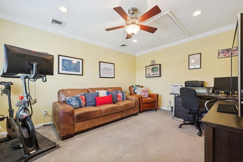 Fitness Equipment, Home Office, Interior, Recessed Lighting