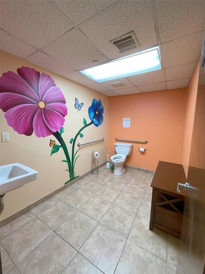 Bathroom, Interior